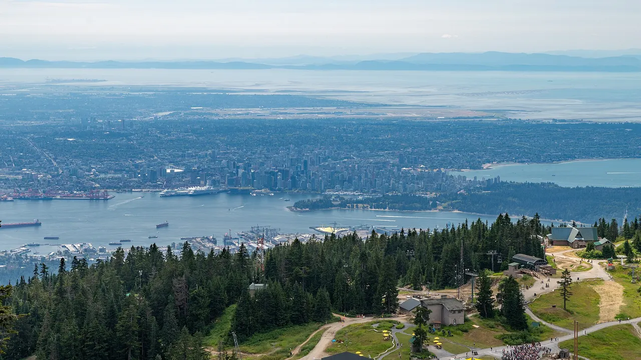 Vancouver, the harbour and the Strait of Georgia seen from the summit of Grouse Mountain