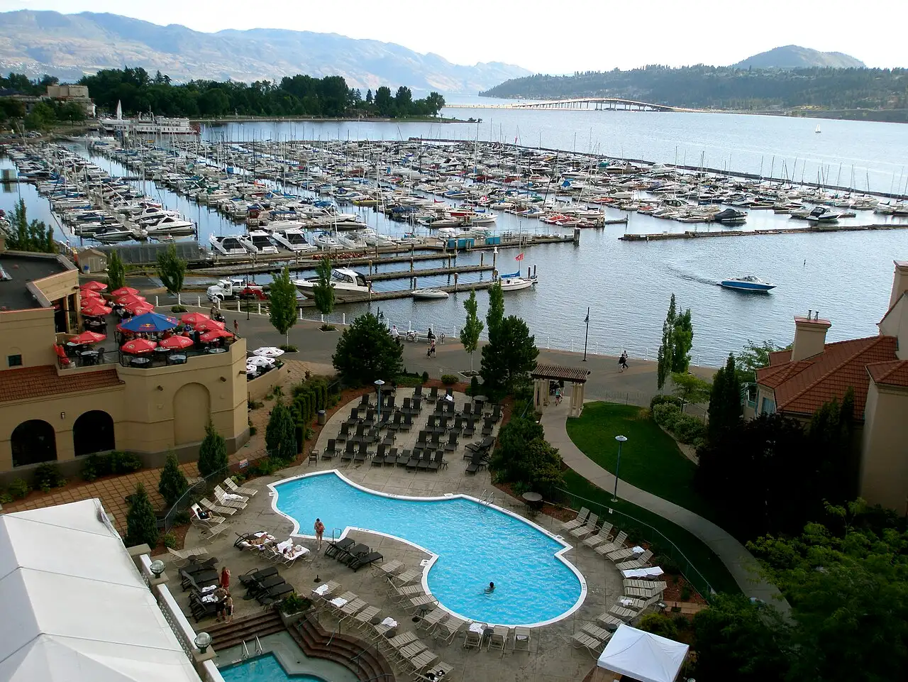 A hotel overlooking the marina and Okanagan Lake in downtown Kelowna