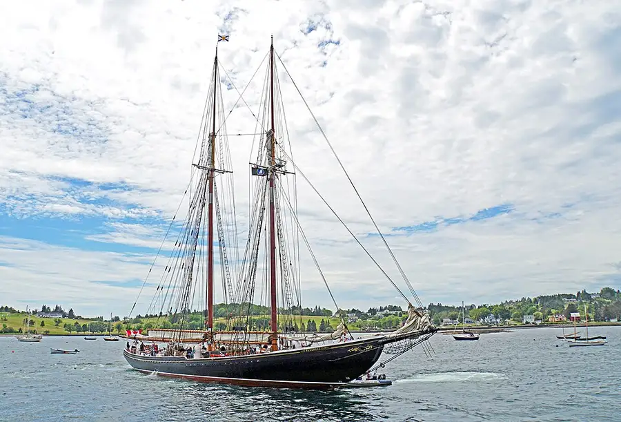 Bluenose II under sail with full canvas