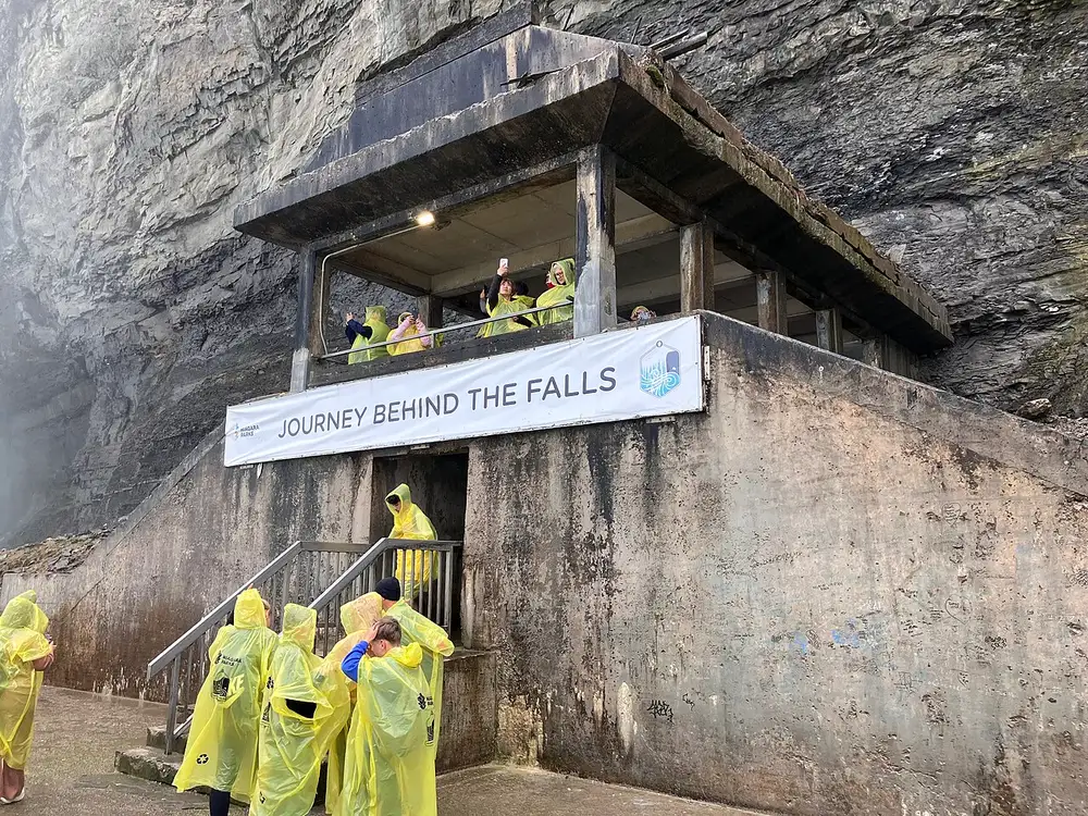 Observation deck at Journey Behind the Falls with mist from the Horseshoe Falls