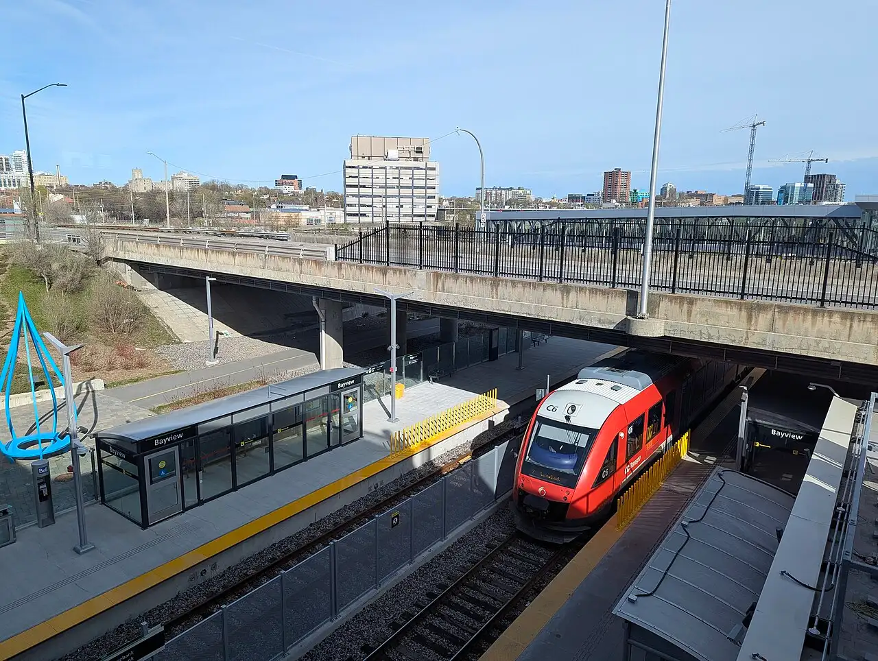 O-Train Line 2 platform at Bayview Station where riders transfer to Line 1