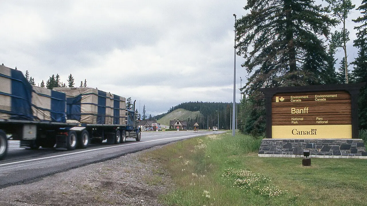 The entrance sign and gateway to Banff National Park on a summer day