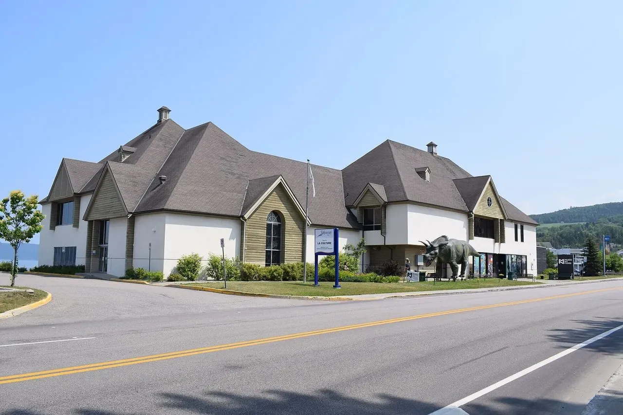 The Musée du Fjord building on the waterfront at La Baie