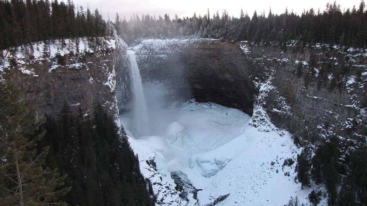 Helmcken Falls plunging into a lava-rock canyon in Wells Gray Provincial Park
